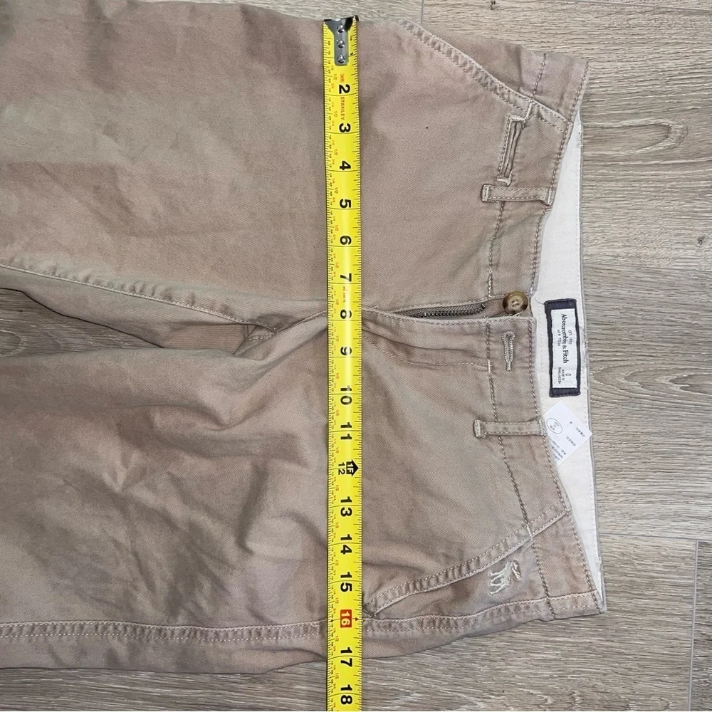 Abercrombie & Fitch Khaki Chinos